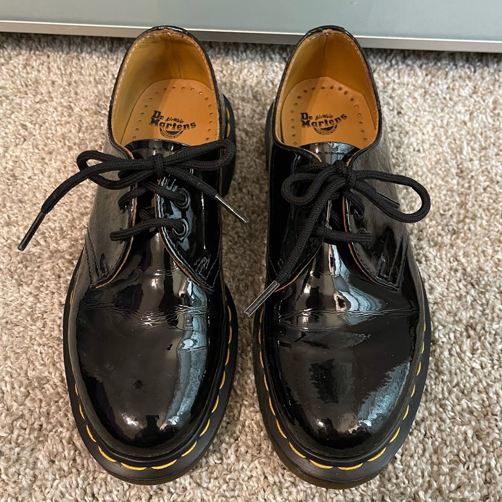 Patent leather Dr. Martens. Women Size 5 (UK3)